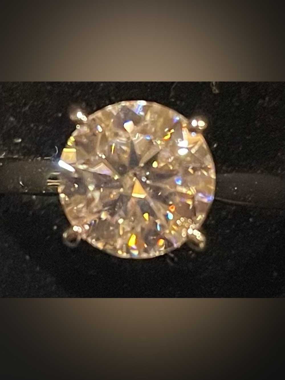 Moissanite 925 Solid Sterling Silver 2CTW 
Solitaire Setting Comes with GRA